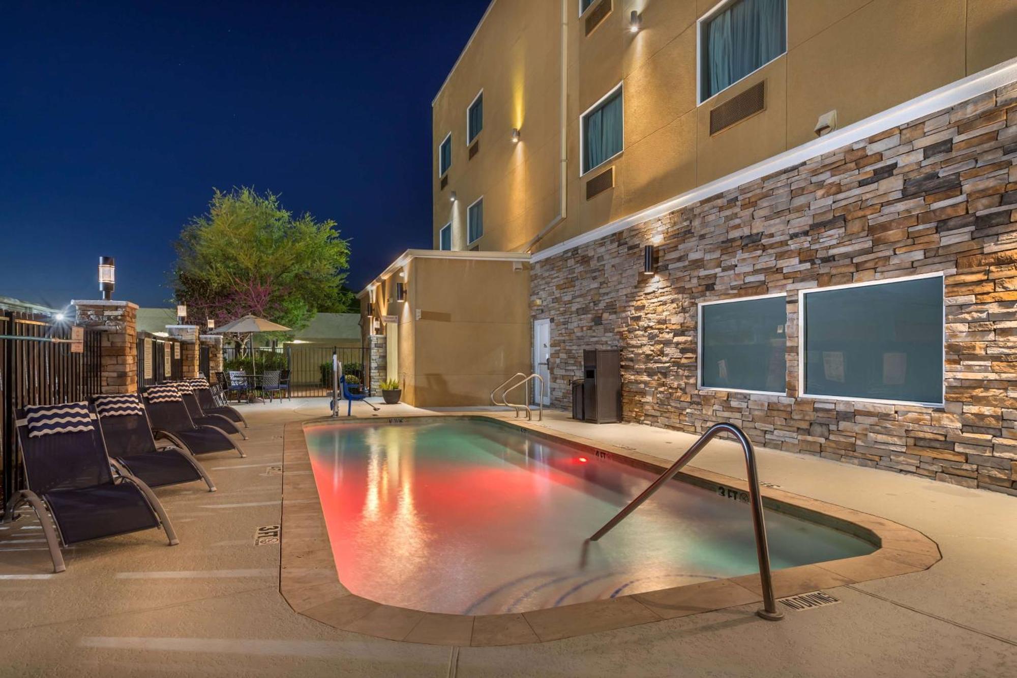 Best Western Plus Lake Jackson Inn & Suites Lago Jackson Exterior foto